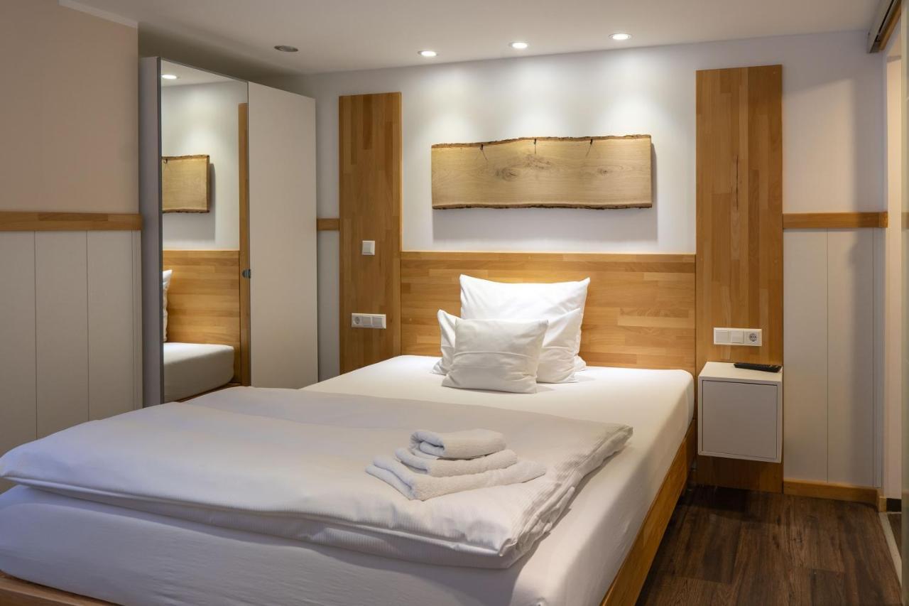 Hotel Post Mit Klimaanlage ネッカーズルム エクステリア 写真