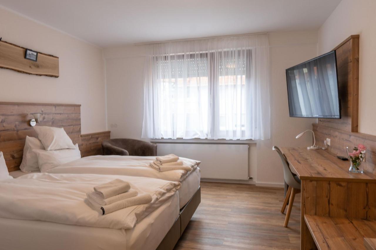 Hotel Post Mit Klimaanlage ネッカーズルム エクステリア 写真
