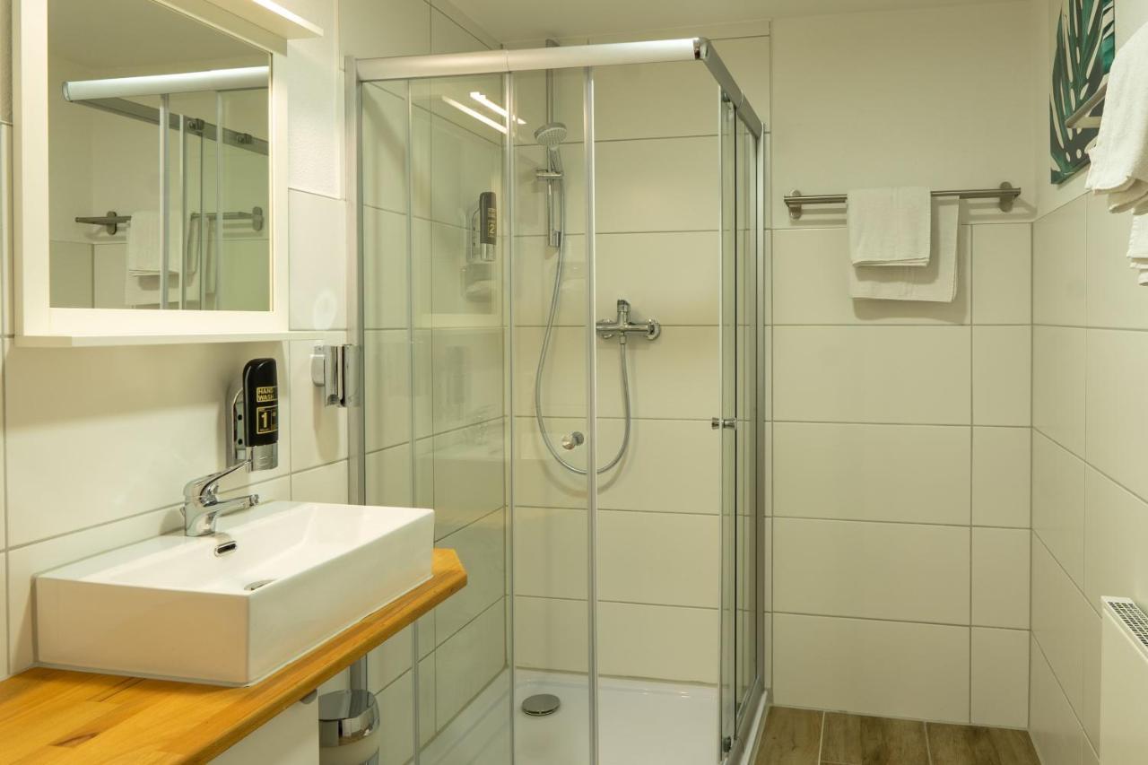 Hotel Post Mit Klimaanlage ネッカーズルム エクステリア 写真