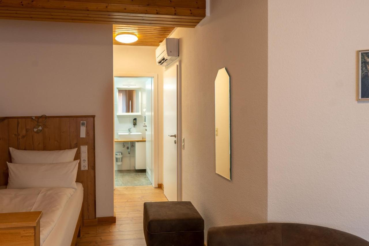 Hotel Post Mit Klimaanlage ネッカーズルム エクステリア 写真