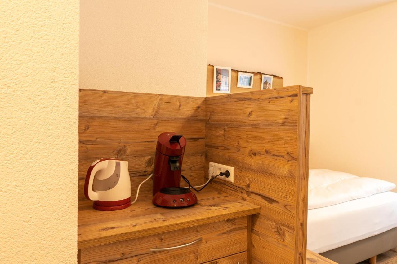 Hotel Post Mit Klimaanlage ネッカーズルム エクステリア 写真