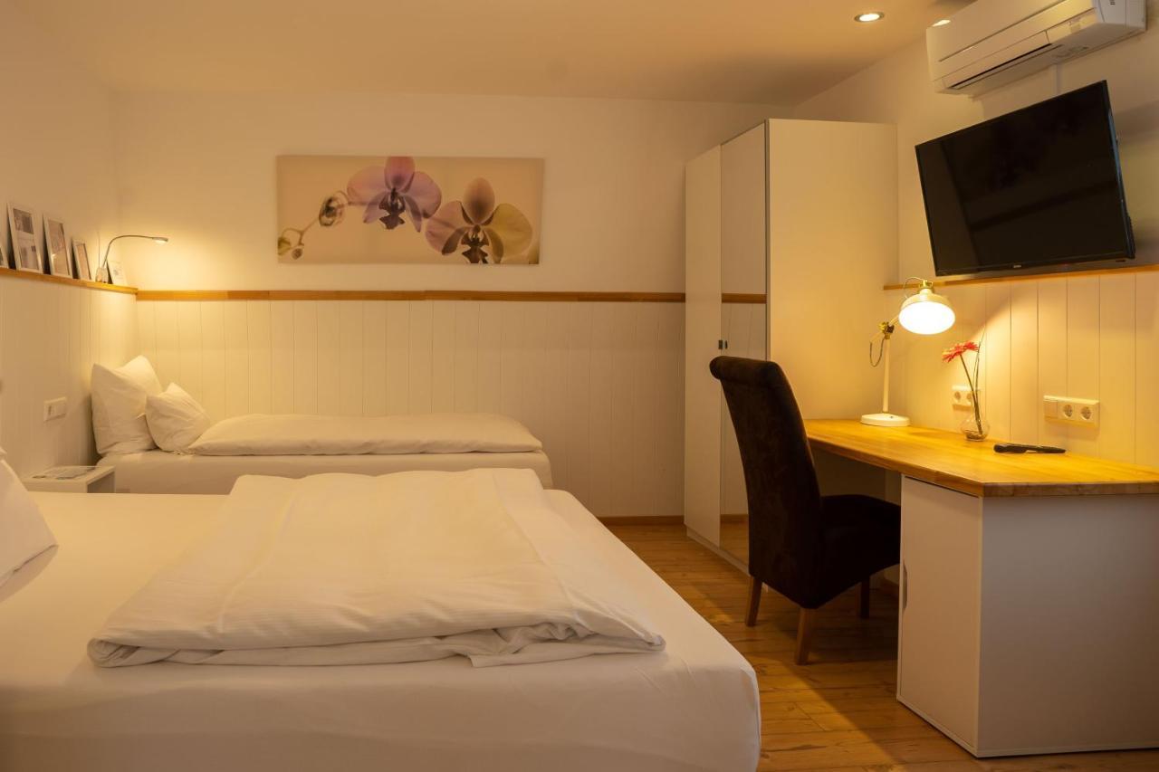 Hotel Post Mit Klimaanlage ネッカーズルム エクステリア 写真