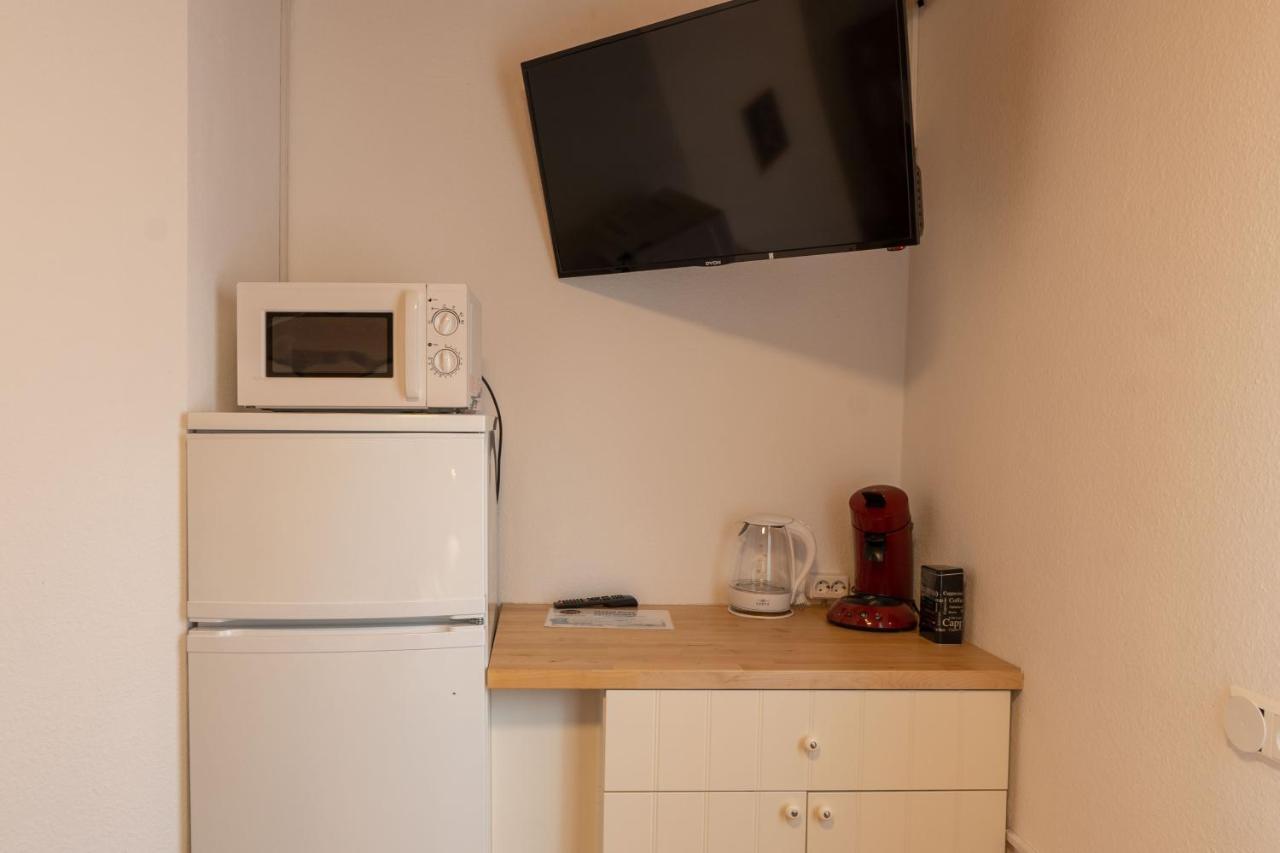 Hotel Post Mit Klimaanlage ネッカーズルム エクステリア 写真