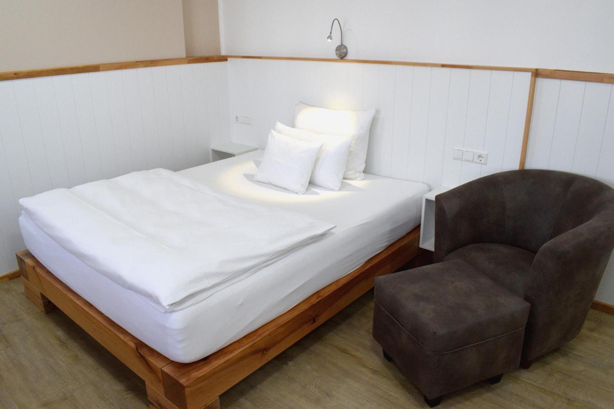 Hotel Post Mit Klimaanlage ネッカーズルム エクステリア 写真